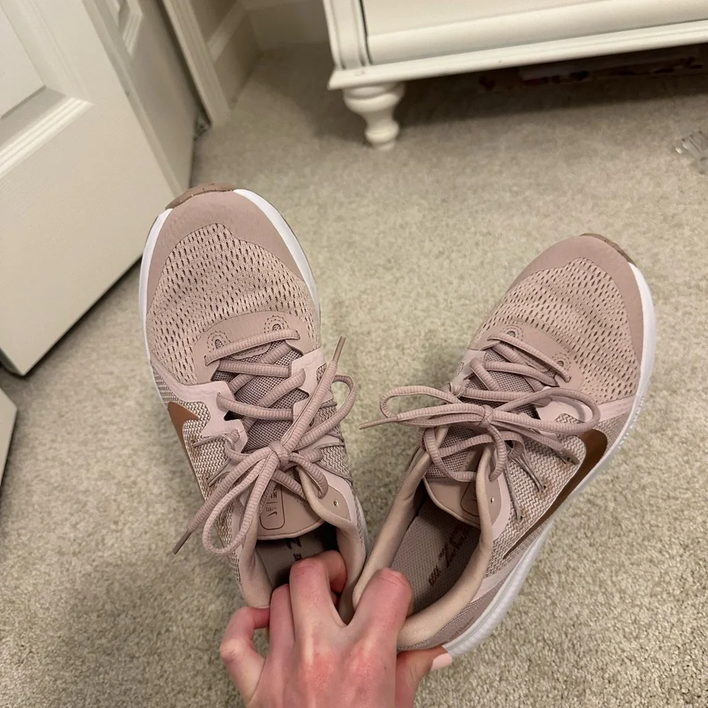 Nike Women's WMNS Zoom Span 3 Stone Mauve/MTLC Red Bronze-Barely Rose - Picture 14 of 15